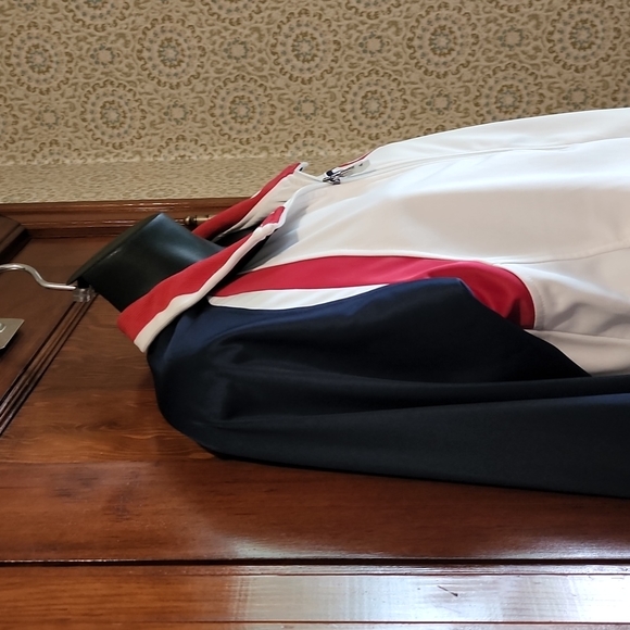 MINNESOTA TWINS AUTHENTIC COLLECTION WOMENS BOMBER jacket size large - Picture 7 of 17